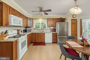 16 Bently Dr, Sewell, NJ 08080 - Photo 13