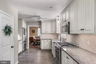 720 Strawberry Ave, Vineland, NJ 08360 - Photo 9
