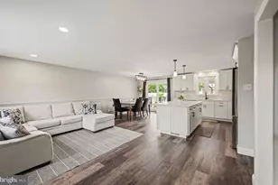 204 Lomond Rd, Monroe Township, NJ 08094 - Photo 23