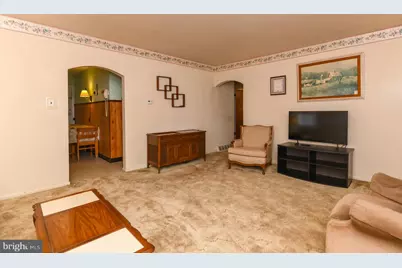 260 Beacon Avenue, Paulsboro, NJ 08066 - Photo 15