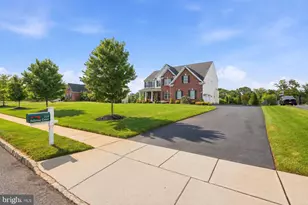 314 Salarno Ct, Harrison Township, NJ 08062 - Photo 3