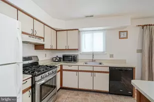 203 Balin Ct, Mantua, NJ 08051 - Photo 9