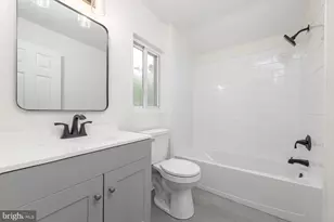 1622 White Oak Ln, Monroe Township, NJ 08094 - Photo 11