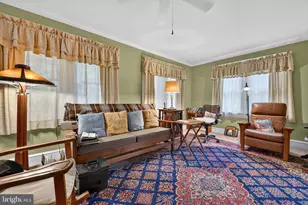 370 W Clayton Ave, Clayton, NJ 08312 - Photo 5