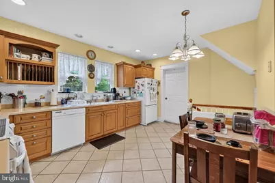 370 W Clayton Avenue, Clayton, NJ 08312 - Photo 11