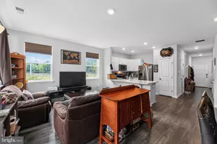 2 Arlotta St, Glassboro, NJ 08028 - Photo 7