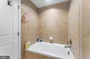 135 Winterberry Way, Woodbury, NJ 08096 - Photo 25