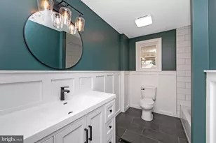 825 Lexington Ave, Washington Township, NJ 08012 - Photo 23