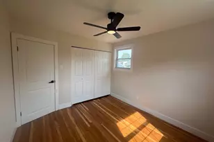 825 Lexington Ave, Washington Township, NJ 08012 - Photo 17