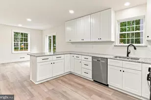 805 Buffalo Ct, Deptford, NJ 08096 - Photo 3
