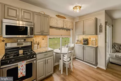 437 Longfellow Drive, Monroe Township, NJ 08094 - Photo 11