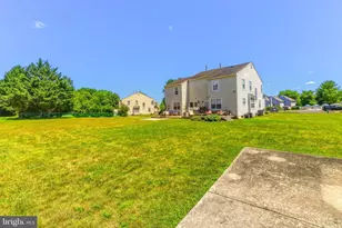 437 Longfellow Dr, Monroe Township, NJ 08094 - Photo 23