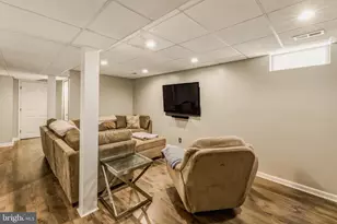 437 Longfellow Dr, Monroe Township, NJ 08094 - Photo 21