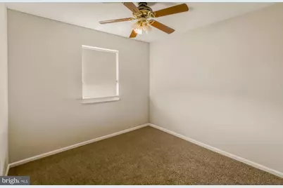 437 Longfellow Drive, Monroe Township, NJ 08094 - Photo 17