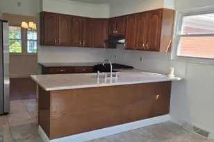 820 Jamestown Rd, Blackwood, NJ 08012 - Photo 3