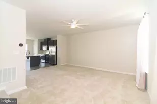 31 Roundstone Run, Swedesboro, NJ 08085 - Photo 11