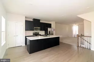 31 Roundstone Run, Swedesboro, NJ 08085 - Photo 13