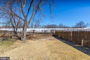 229 Broad St, Swedesboro, NJ 08085 - Photo 17
