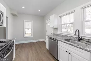 229 Broad St, Swedesboro, NJ 08085 - Photo 9