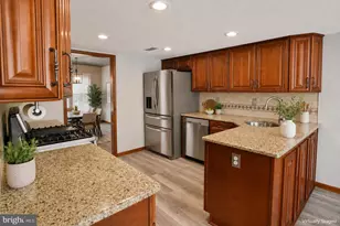 24 Jamie Dr, Sewell, NJ 08080 - Photo 11