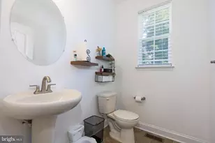 260 Staggerbush Rd, Monroe Township, NJ 08094 - Photo 17