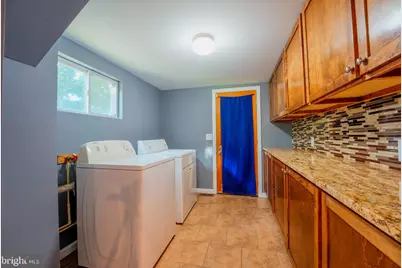 579 N Delaware Street, Paulsboro, NJ 08066 - Photo 9