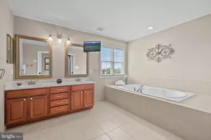 104 Tuscan Ln, Harrison Township, NJ 08062 - Photo 51