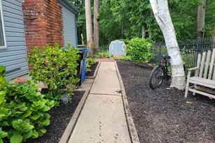 8 Lupus Ln, Sewell, NJ 08080 - Photo 3