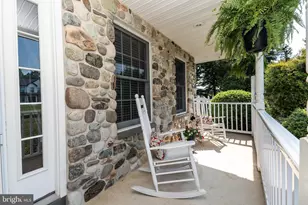 16 Joshua Ct, Franklin Township, NJ 08322 - Photo 9