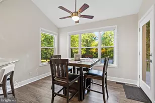 915 Gray Fox Cir, Sewell, NJ 08080 - Photo 15