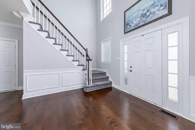 707 Chelsea Road, Harrison Township, NJ 08062 - Photo 3
