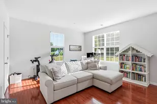 402 Aura Rd, Glassboro, NJ 08028 - Photo 9