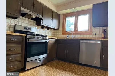 608 Betty Rose Avenue, Greenwich Township, NJ 08027 - Photo 9