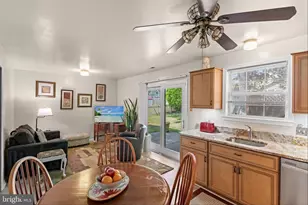 409 Amesbury Pl, Glassboro, NJ 08028 - Photo 15