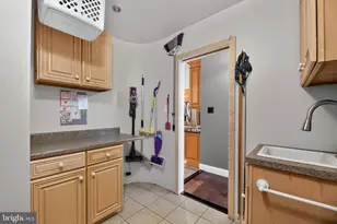 9 Rittenhouse Square, Sicklerville, NJ 08081 - Photo 25