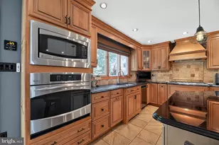 9 Rittenhouse Square, Sicklerville, NJ 08081 - Photo 13