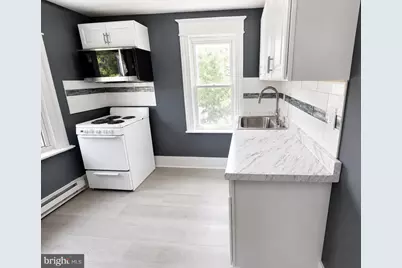 437 W Broad Street, Paulsboro, NJ 08066 - Photo 7