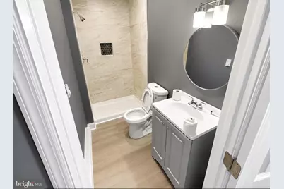 437 W Broad Street, Paulsboro, NJ 08066 - Photo 9