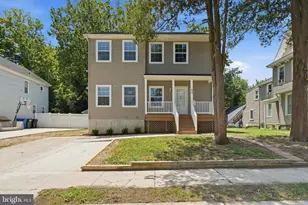 33 Hopkins St, Woodbury, NJ 08096 - Photo 1
