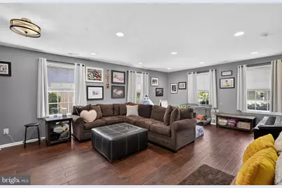 609 Quincy Court, Glassboro, NJ 08028 - Photo 9