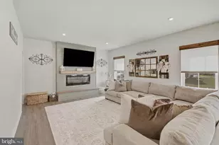 20 Presley Way, Monroe Township, NJ 08094 - Photo 17