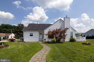 575 Riviera Dr, Monroe Township, NJ 08094 - Photo 37