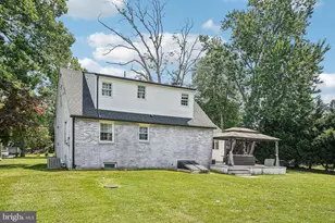 421 Prosser Ave, Monroe Township, NJ 08094 - Photo 3