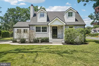 421 Prosser Avenue, Monroe Township, NJ 08094 - Photo 1