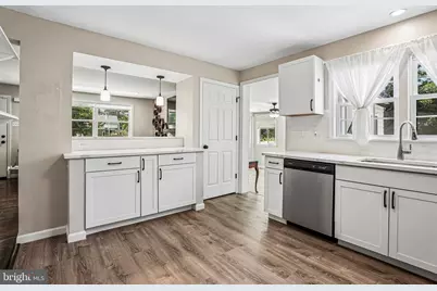 421 Prosser Avenue, Monroe Township, NJ 08094 - Photo 17
