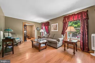 831 Laurel St, Blackwood, NJ 08012 - Photo 7