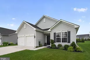 174 Cottage Gate Cir, Sewell, NJ 08080 - Photo 3