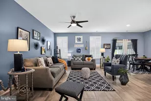 174 Cottage Gate Cir, Sewell, NJ 08080 - Photo 5