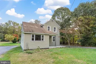 961 Main St, Sewell, NJ 08080 - Photo 1