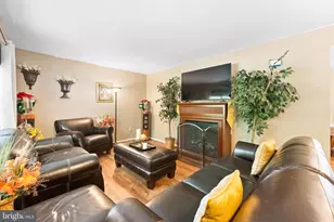 975 Lindsey Dr, Woodbury, NJ 08096 - Photo 7